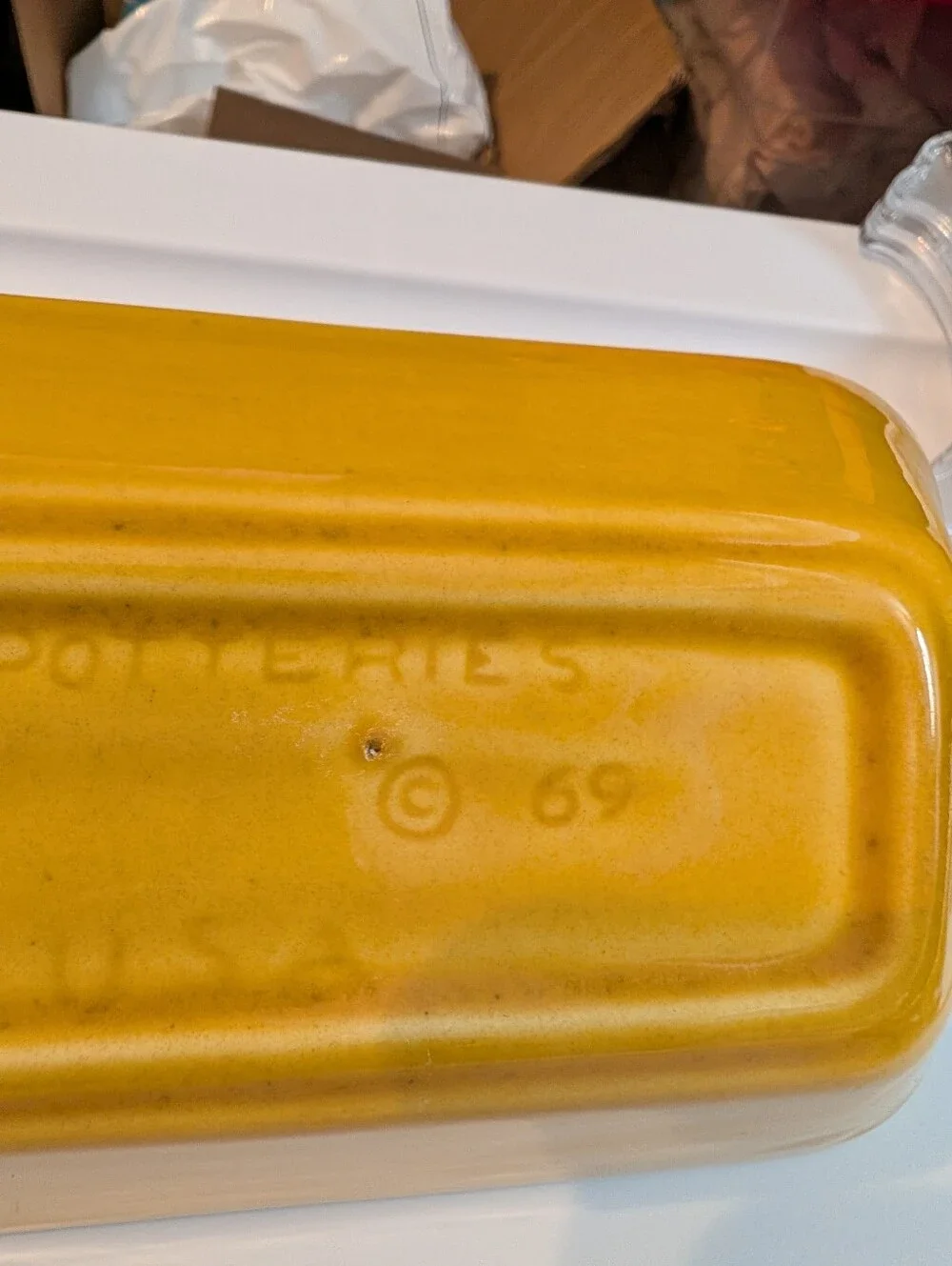 Vintage Los Angeles Potteries Cracker Dish Gold Yellow
